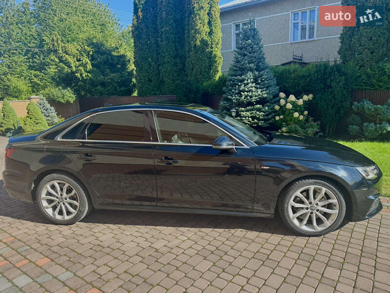 Седан Audi A4 2018 в Косове