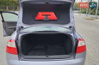 Седан Audi A4 2004 в 