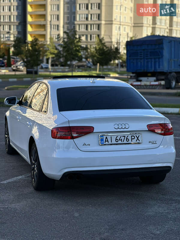 Седан Audi A4 2012 в Киеве