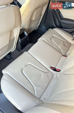 Седан Audi A4 2012 в 