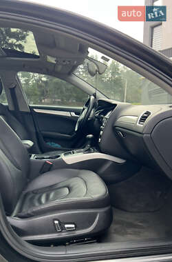 Седан Audi A4 2014 в 