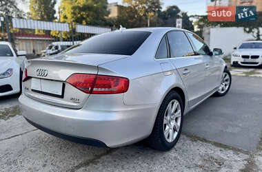 Седан Audi A4 2011 в 