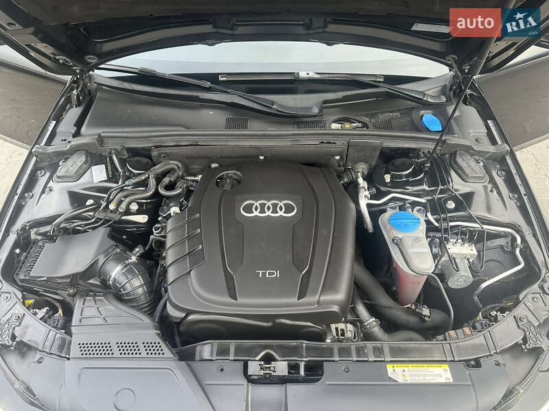 Универсал Audi A4 2013 в Хотине