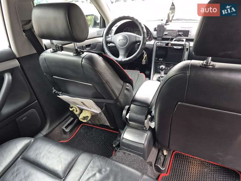 Универсал Audi A4 2002 в Петропавловке