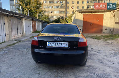 Седан Audi A4 2002 в 