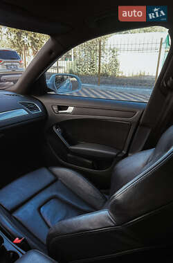 Седан Audi A4 2014 в 