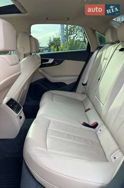 Седан Audi A4 2018 в 