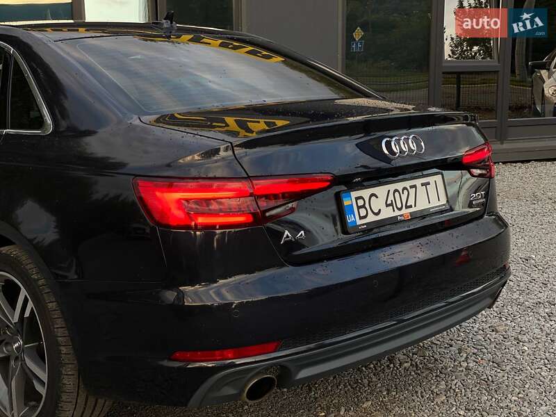 Седан Audi A4 2016 в Львове
