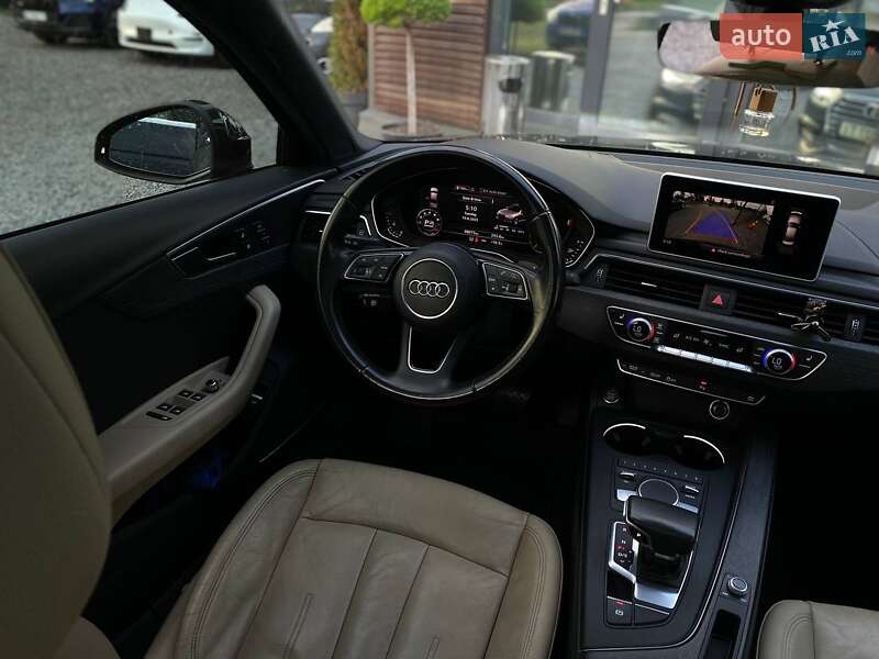 Седан Audi A4 2016 в Львове