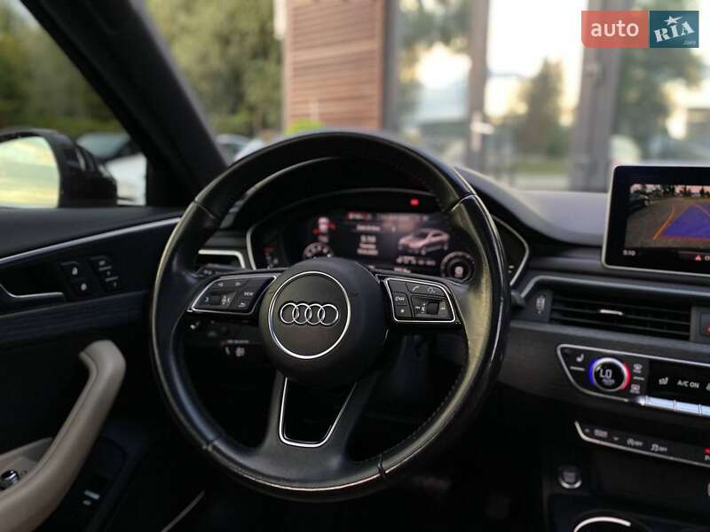 Седан Audi A4 2016 в Львове