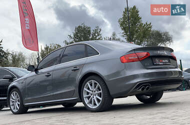 Седан Audi A4 2015 в 