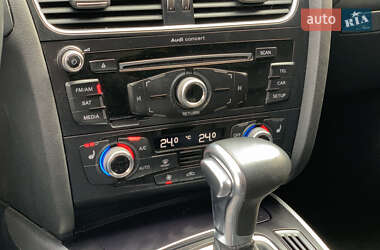 Седан Audi A4 2015 в 