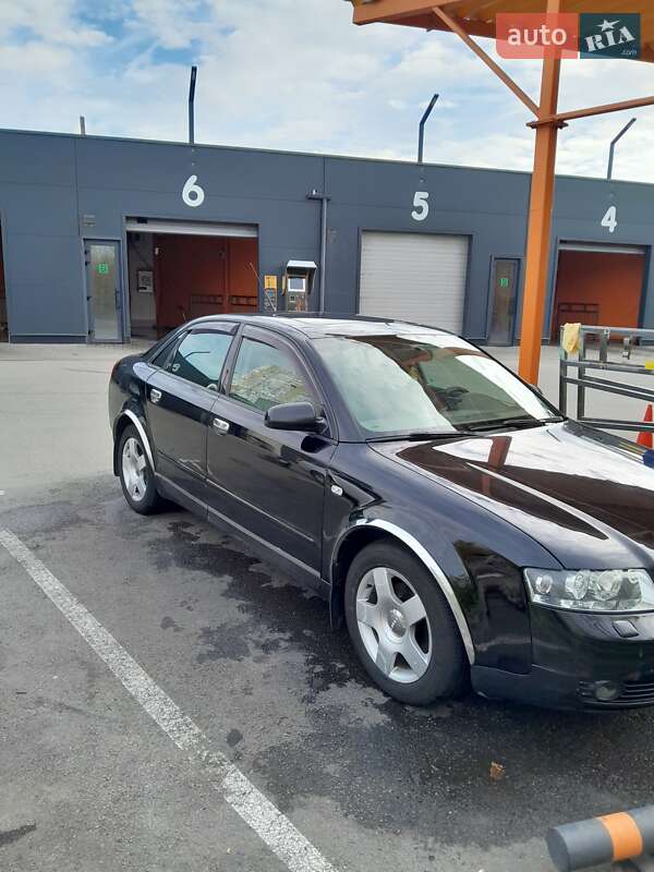Седан Audi A4 2003 в Харькове