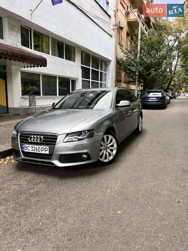 Универсал Audi A4 2010 в 