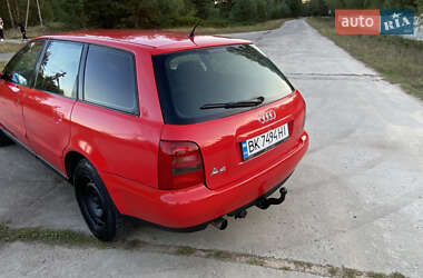 Универсал Audi A4 1997 в 