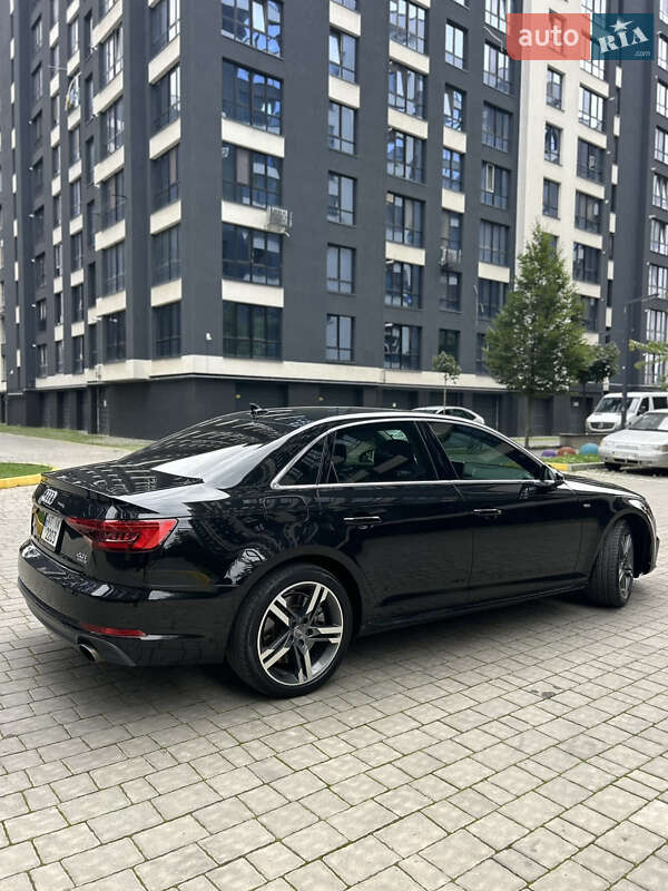 Седан Audi A4 2016 в Ивано-Франковске