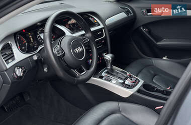Седан Audi A4 2015 в 