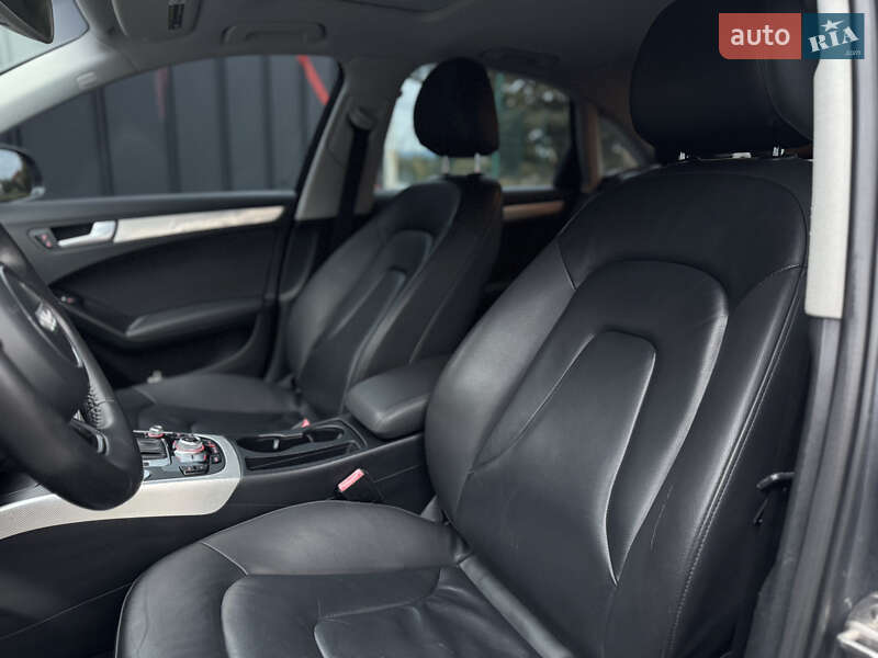 Седан Audi A4 2015 в Луцке