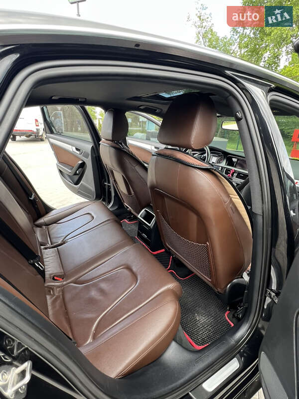 Седан Audi A4 2013 в Романківцях