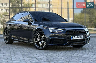 Седан Audi A4 2016 в 