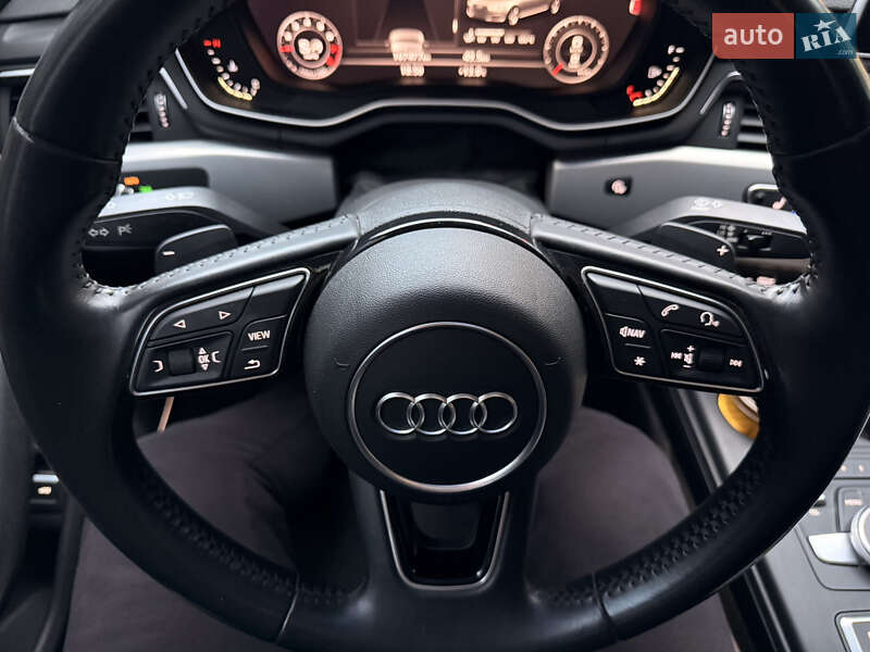 Седан Audi A4 2018 в Львове