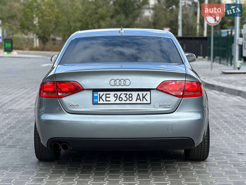 Седан Audi A4 2011 в Дніпрі