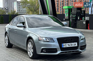 Седан Audi A4 2011 в 