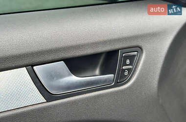 Седан Audi A4 2011 в 