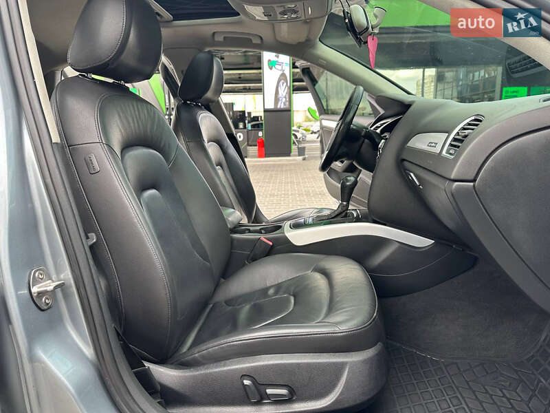 Седан Audi A4 2011 в Дніпрі