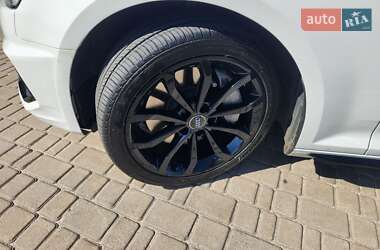 Седан Audi A4 2018 в 