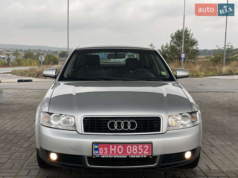 Седан Audi A4 2002 в Корсунь-Шевченківському