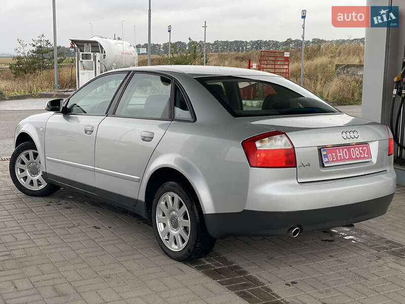 Седан Audi A4 2002 в Корсунь-Шевченківському