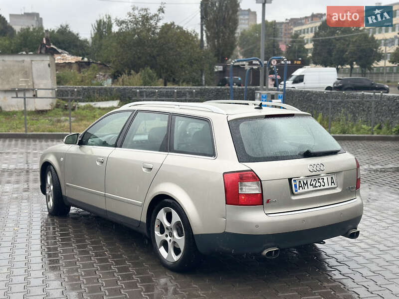 Универсал Audi A4 2002 в Житомире