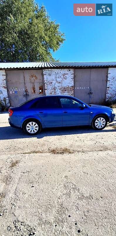 Седан Audi A4 2003 в Сумах