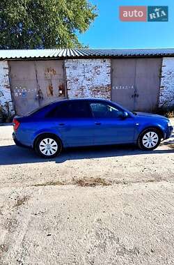 Седан Audi A4 2003 в 
