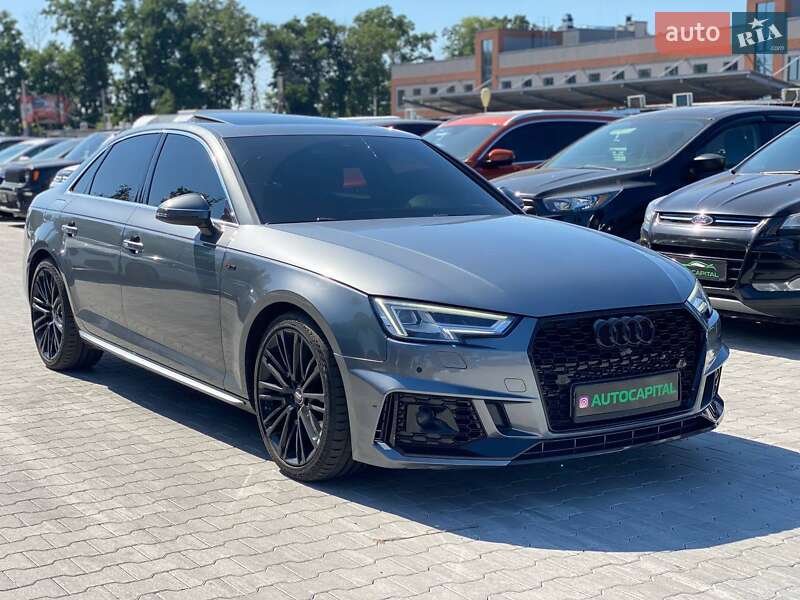 Седан Audi A4 2016 в Киеве
