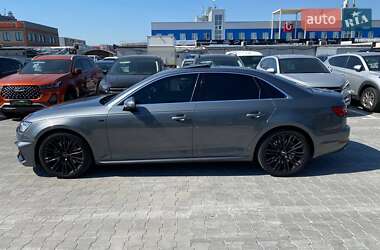 Седан Audi A4 2016 в 