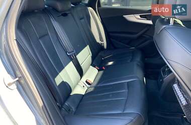 Седан Audi A4 2016 в 