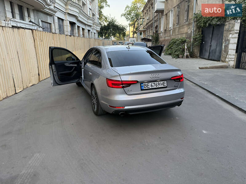 Седан Audi A4 2016 в Одессе