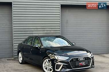 Седан Audi A4 2024 в 