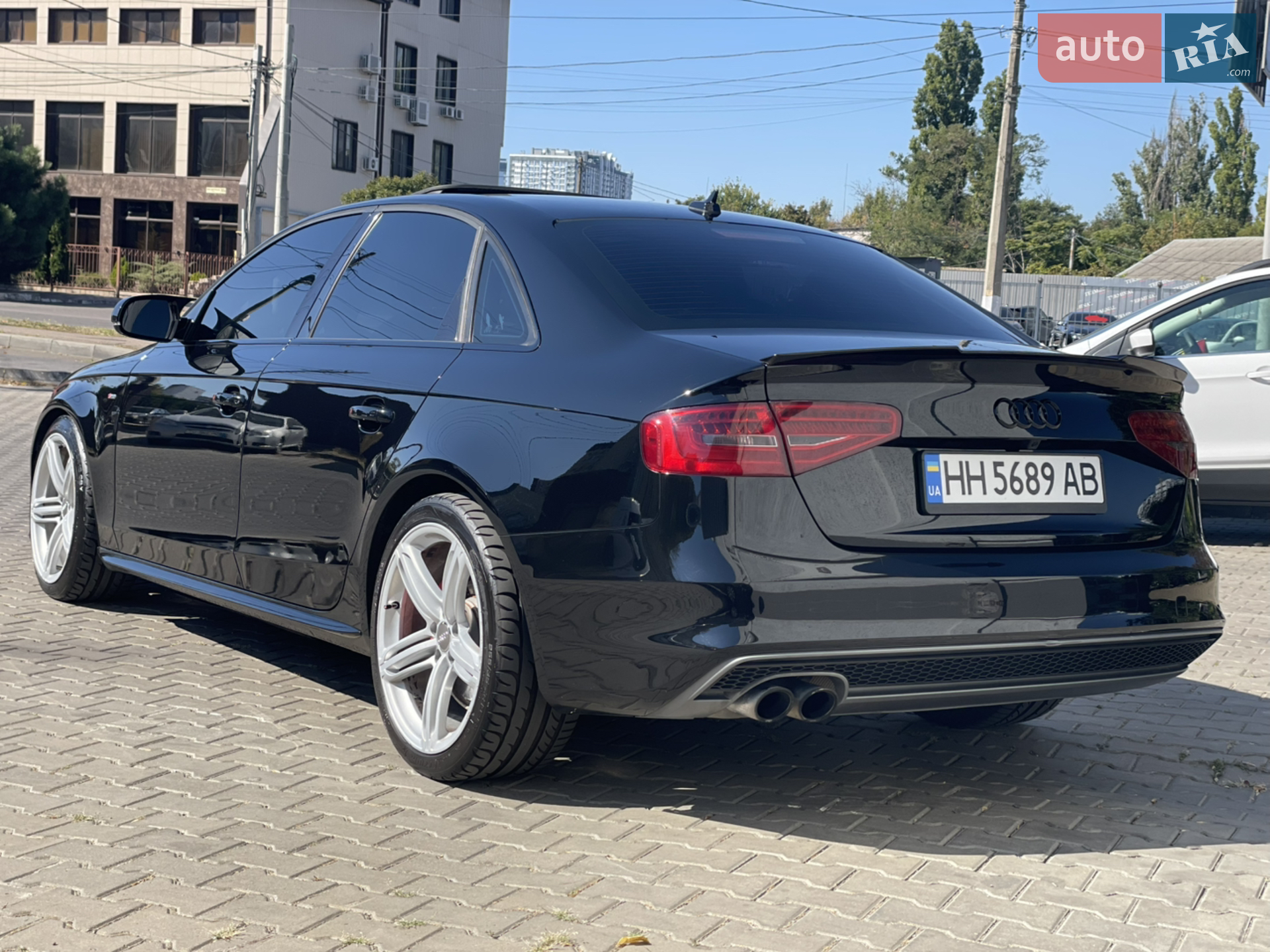 2013 Audi A4 - мініатюра 10