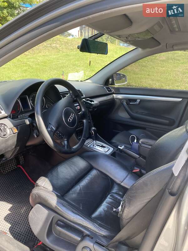 Універсал Audi A4 2002 в Тернополі