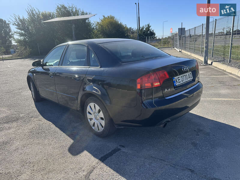 Седан Audi A4 2005 в Днепре