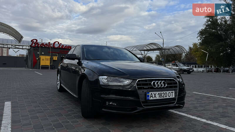 Седан Audi A4 2014 в 