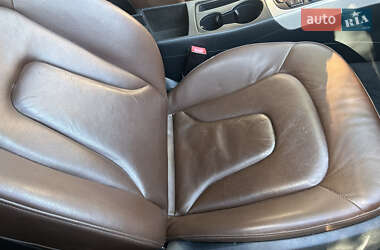 Седан Audi A4 2015 в 