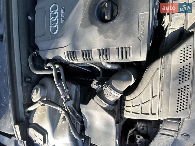 Седан Audi A4 2015 в Ивано-Франковске