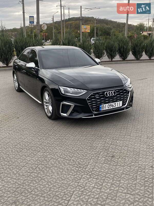 Седан Audi A4 2023 в Полтаве фото Седан Audi A4 2023 в Полтаве
