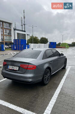 Седан Audi A4 2014 в 