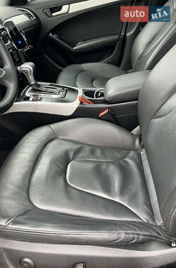 Седан Audi A4 2014 в 