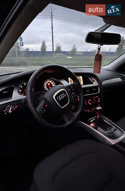 Седан Audi A4 2011 в 